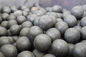 カーボン/合金鋼はセメントの植物のための鋼球GCr15の等級の鋼鉄粉砕の球を造りました サプライヤー
